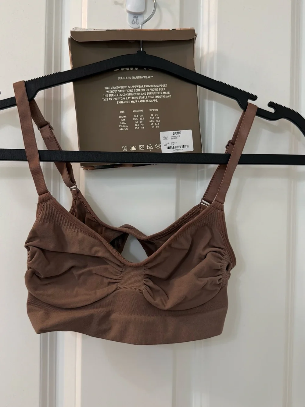 NWT SKIMS Seamless Solutionwear Bralette size S/M in Umber - Picture 2 of 3